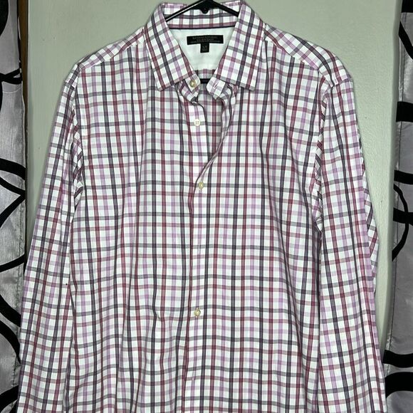 Banana Republic non-iron slim fit long sleeve button-down shirt, size large - Picture 2 of 9